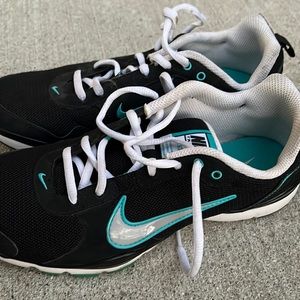 Womens gym shoes